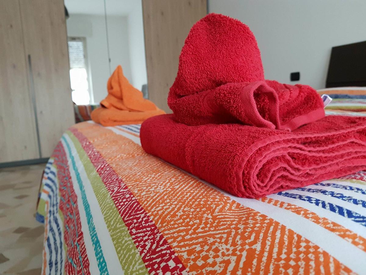 Helloguesthouse Olgiate Comasco Екстериор снимка