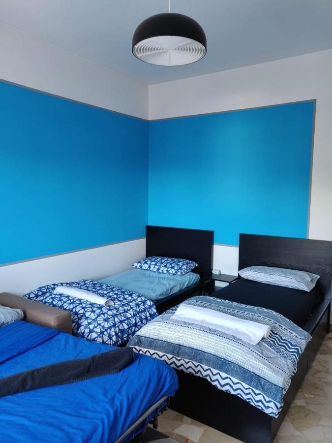 Helloguesthouse Olgiate Comasco Екстериор снимка