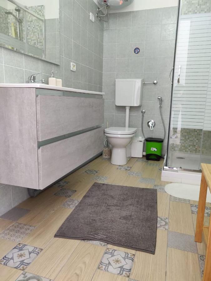 Helloguesthouse Olgiate Comasco Екстериор снимка